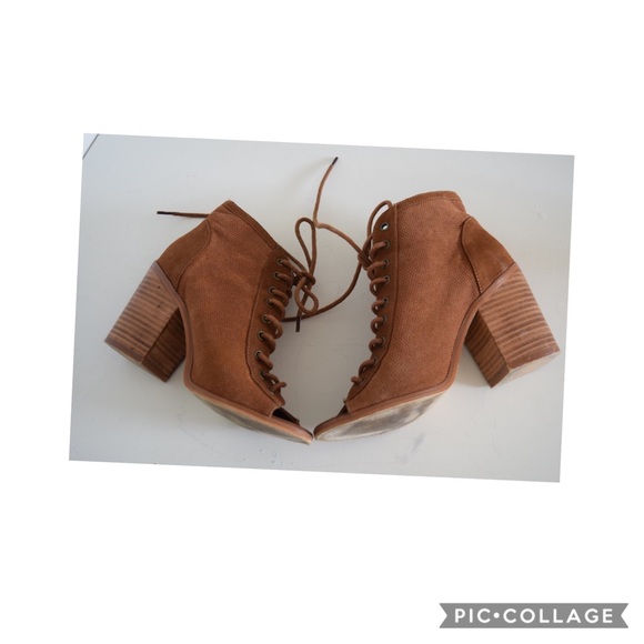 Urban outfitters lace up ankle boots - Picture 2 of 8